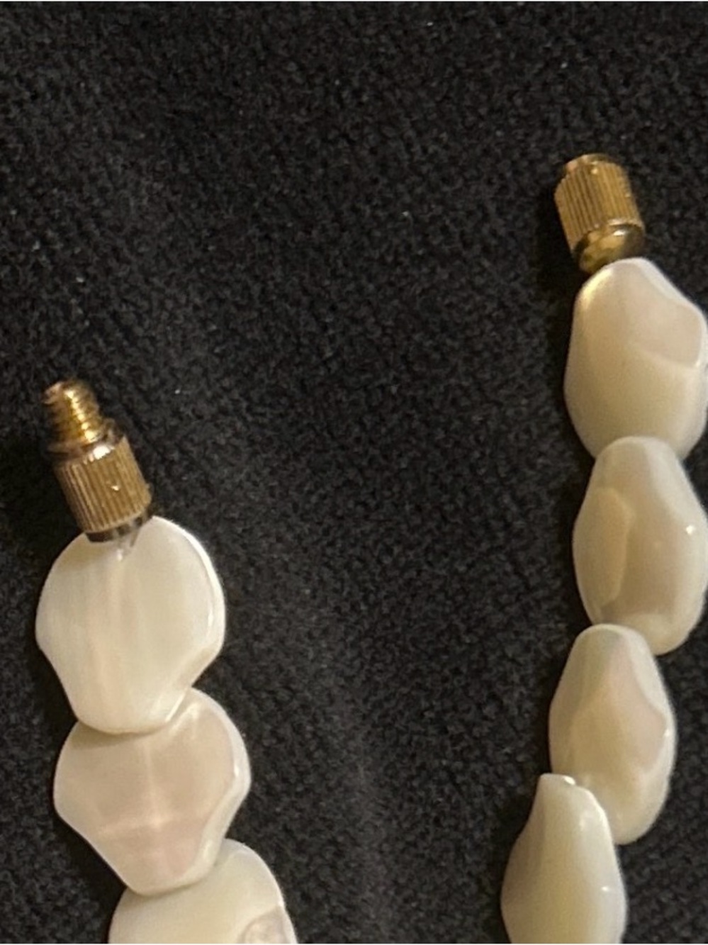 Vintage Shell Disc White Necklace - Women Jewelry - Picture 4 of 4